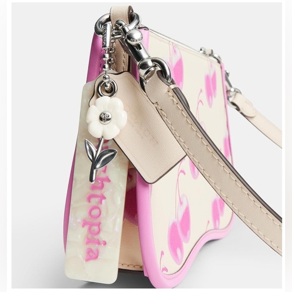 Coachtopia SMALL WAVY SHOULDER BAG - Picture 3 of 13